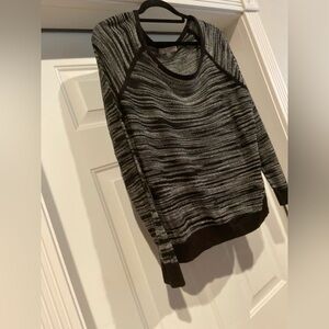 Loft~Semi-Sheer~Black & White~Scoop Neck~Long Sleeve~Knit Sweater~Size XL